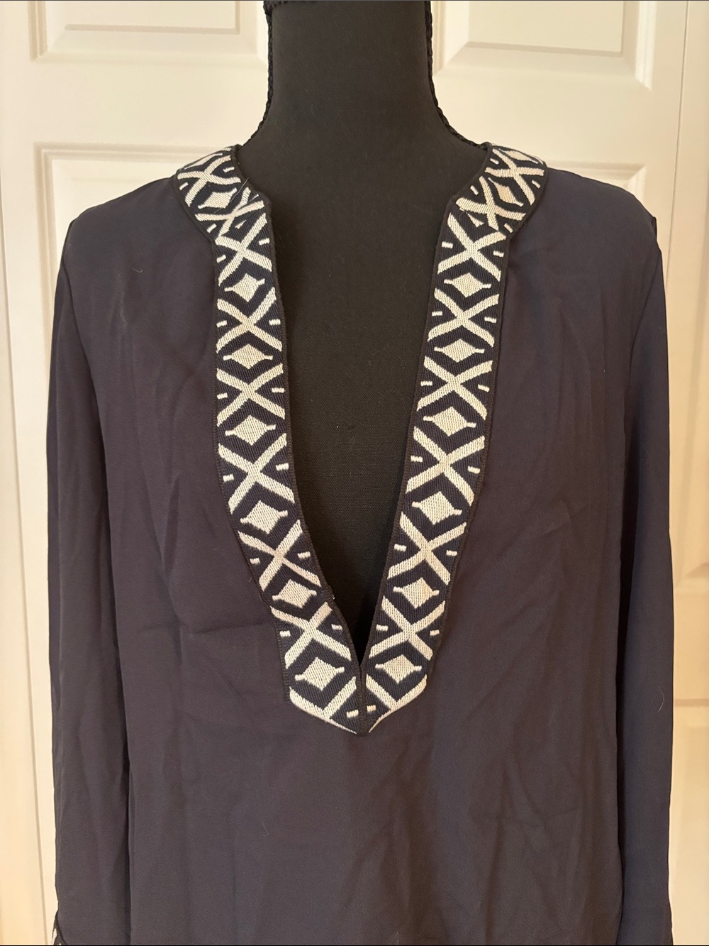 Tory Burch Navy Tunic with White Geometric Trim - Picture 5 of 12